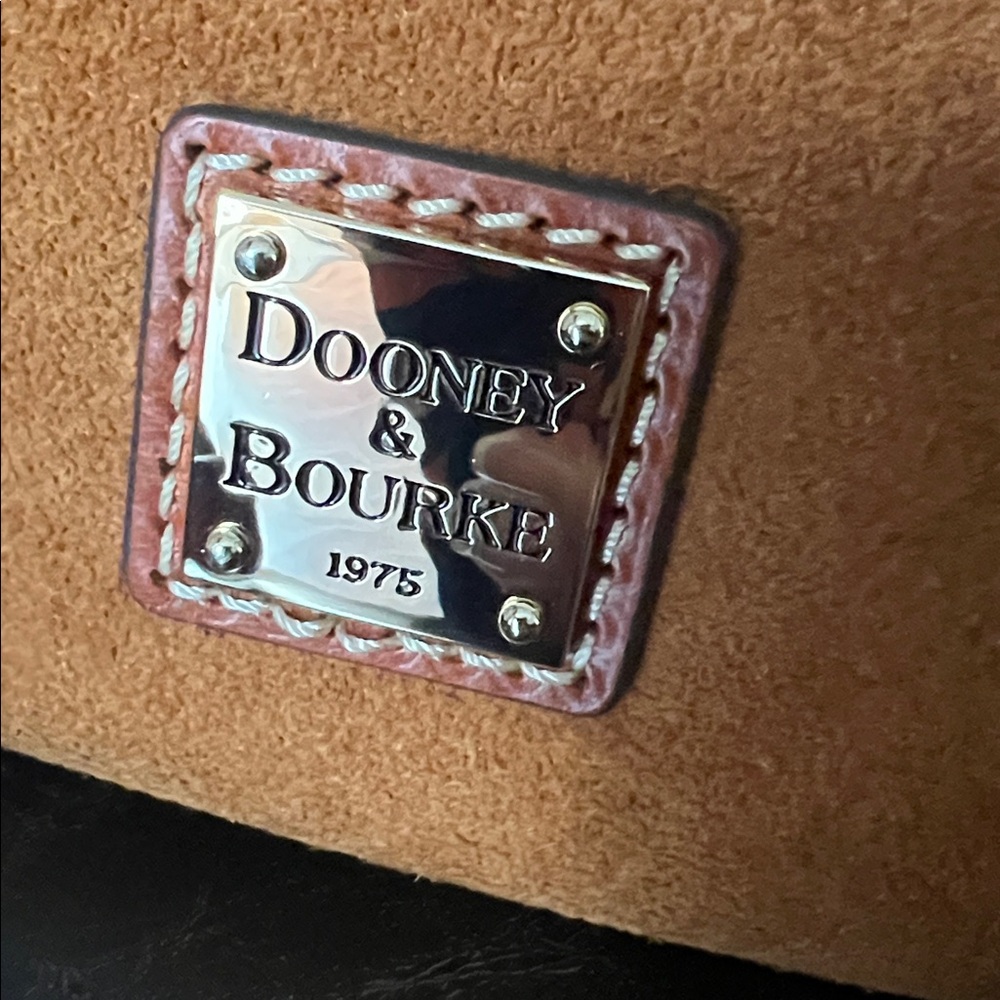 Dooney & Bourke “Tracy” Suede Shoulder/Crossbody Bag NWOT - Picture 2 of 16
